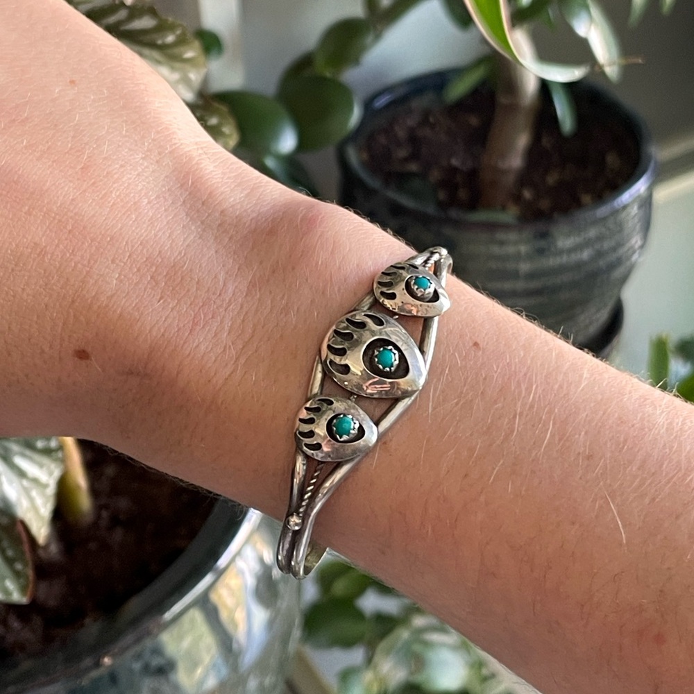 Vintage Turquoise Bear Paw Sterling Silver Cuff Bracelet